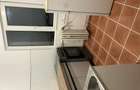 Propietar vand apartament 2 camere zona ISHO, semidecomadat, etaj 1din 4, locatie excelenta