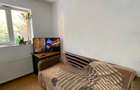 Proprietar garsoniera de vanzare etaj 1 UMT - 7