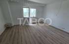 Apartament 3 camere de inchiriat zona Campului etaj 2 - 5
