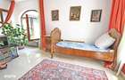 Apartament spatios cu doua camere de inchiriat la casa - 13