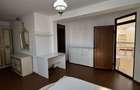 Apartament 3 camere de inchiriat - MICRO 3