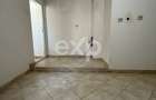 Apartament 3 camere dec 2 bai etajul 3 central Gaesti - 15