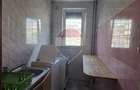 DE VANZARE Apartament cu 2 camere in zona Progresul - 12