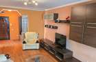 Inchiriez apartament 2 camere in Deva, parter, str. Zamfirescu, mobilat