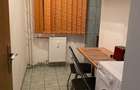 Inchiriez Garsoniera, Drobeta Turnu Severin 38 MP, Etaj 1 Bloc de apartamente, Instalatie de gaz, Strada Crisana(Zona Stomatologie) Pret 900 lei