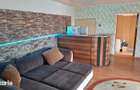 Ofer chirie 2 camere la curte
