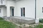Casa langa pia?a Decebala - 3