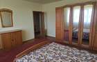 Km 5- Str. Salciilor- vila S + P + 2 E + M cu 10 camere, foisor si teren 453 mp - 9
