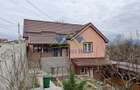 Casa de vanzare in Ghelari liniste, natura si spatiu generos! Schimb - 1