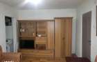 Inchiriez apartament 2 camere, zona Boul Rosu, centrala proprie