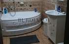Apartament cu 2 camere - 62mpu - Parter - Loc de parcare - 1 Decembrie - 7