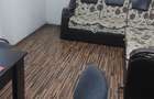 Apartament cu 3 camere de inchiriat.