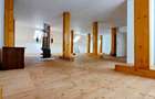Proprietar vand vila d+p+e+m cu o suprafata generoasa de 540 mp construiti, teren amplu de 950 mp