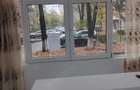 apartament cu doua camere la parter