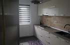 Ofer spre inchiriere apartament cu 3 camere - 4