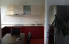 Proprietar – 2 camere, balcon generos și parcare privată