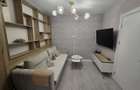 Inchiriez Apartament 2 cam mobilat & utilat 1 Dec / Titan Sec 3 - 5