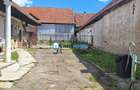 Casa cu potential excelent - Toderita - 1