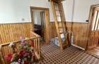 Casă Spațioasă cu Iaz Privat și 2.500 mp teren - în Fălticeni - 6