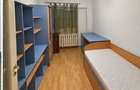 Inchiriez apartament 3 camere - 1
