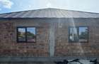De vanzare casa noua la 5 minute de Roman, teren de 500mp 72900 euro - 2