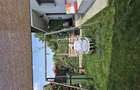 Casa 4 camere Tunari