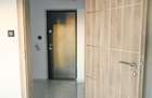 Ap. 2 camere. Parc Aurora-Vest. Decomandat. et. 8/10. Proprietar - 4