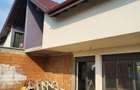 Casa noua, interiorul la rosu, 3 camere, teren 333mp - 2