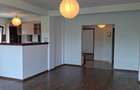 Apartament 2 camere decomandat, 73,8 mp, etaj 1, incalzire in pardoseala, parcare si boxa Bucium, zona 3 Sarmale