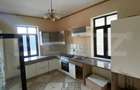 Casa mare, in Centrul Vechi din Deva - 10 camere, ideal lo - 4