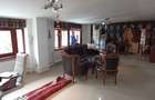 Vila interbelica cu terasa-restaurant in functiune zona Blv Marasesti Bucuresti