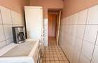 Apartament 3 camere, etaj 3, semidecomandat, centrala, P-ta Doina - 2