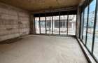Spa?iu comercial disponibil de vanzare sau de inchiriere - 4