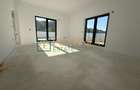P5027 Apartament DECOMANDAT cu 3 camere zona LAC DUMBRAVITA
