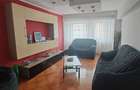 Apartament spatios cu 4 camere, decomandat, 90 mp utili, in zona centr - 2