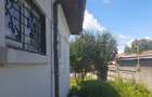Casă cu 6 camere cu Teren 432 Mp în Dărmănești - 13