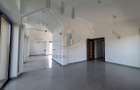 Spatiu comercial / Vila 472mp utili / Baneasa / Sisesti - 1