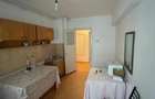 Apartament 3 camere, str Petrolistilor, etaj 3