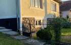 Casa cu 3 camere ?i curte, gata de utilizare - 2
