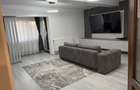 Vand apartament 3 camere