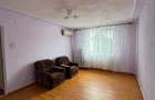 De vanzare apartament cu 3 camere, 2 bai si balcon, spatios 56900euro - 3