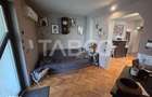 Apartament 2 camere semidecomandate la parter de vanzare Titu Pertia