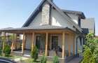 Casă cu 4 camere cu Teren 450 Mp în Tunari - 2
