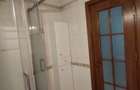 Prima inchiriere 3 camere, complet renovat, loc parcare asigurat.