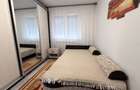 Apartament 2 camere, renovat recent, de inchiriat in Micro 40 - 8