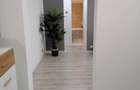 Apartament cu 3 camere de vanzare in zona Micro 16 - 4