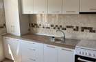 Inchiriez apartament 3 camere decomandat, zona semi-centrala (Str Nasaud) - 8