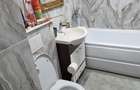 Inchiriez apartament 3 camere Resita
