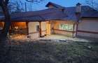 Proprietar vand vila Campulung Muscel str Dracesti 34 colt str Plaiesi - 1