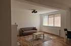 De Vanzare apartament 3 camere decomandat etaj 1-Suceava - 2